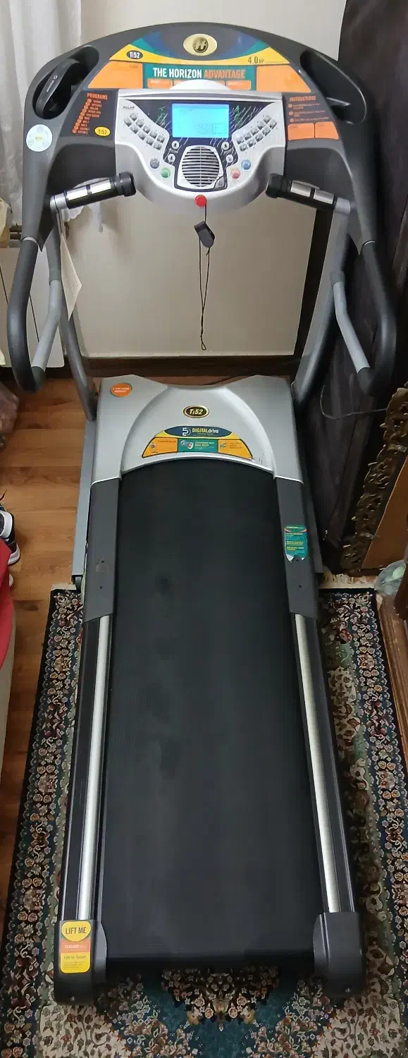 تردمیل حرفه ای باشگاهی هورایزن Horizon Ti52|تجهیزات ورزشی|رشت, گلباغ نماز|دیوار