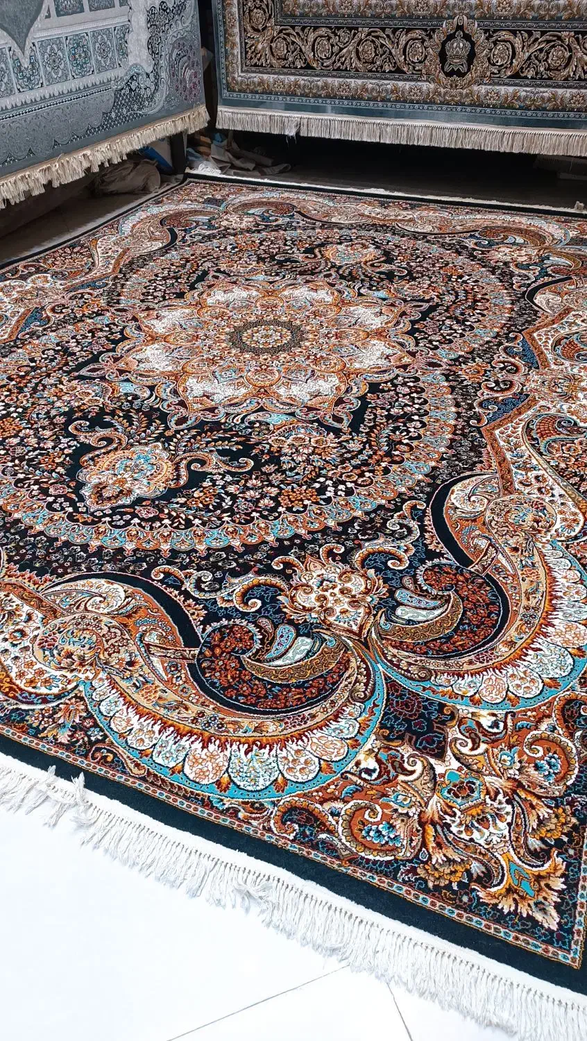 یک جفت فرش سورمه ای ۱۲متری ۷۰۰شانه تراکم ۳۰۰۰|فرش|مشهد, شهید معقول|دیوار