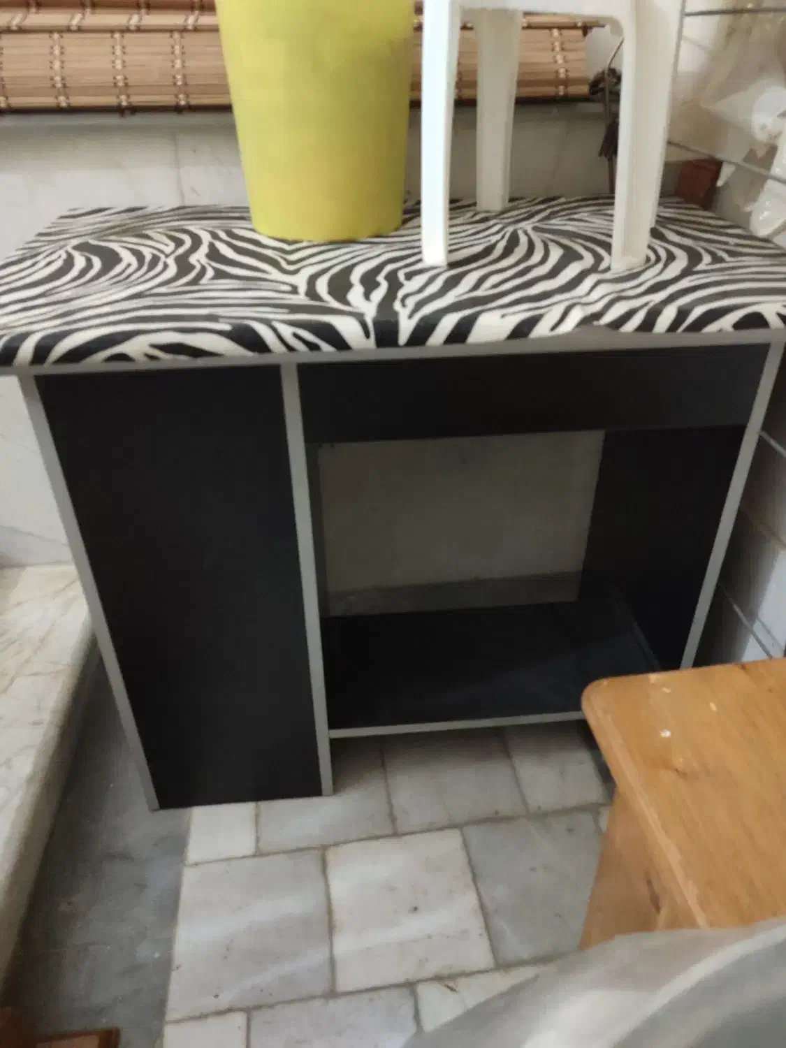 میز صندلی|صندلی و نیمکت|گنبد کاووس, |دیوار