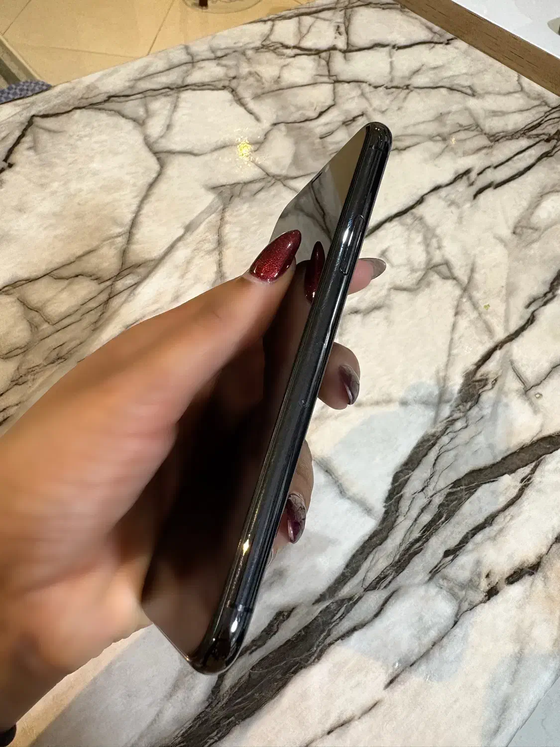 آیفن ۱۱پرو|موبایل|سرخنکلاته, |دیوار