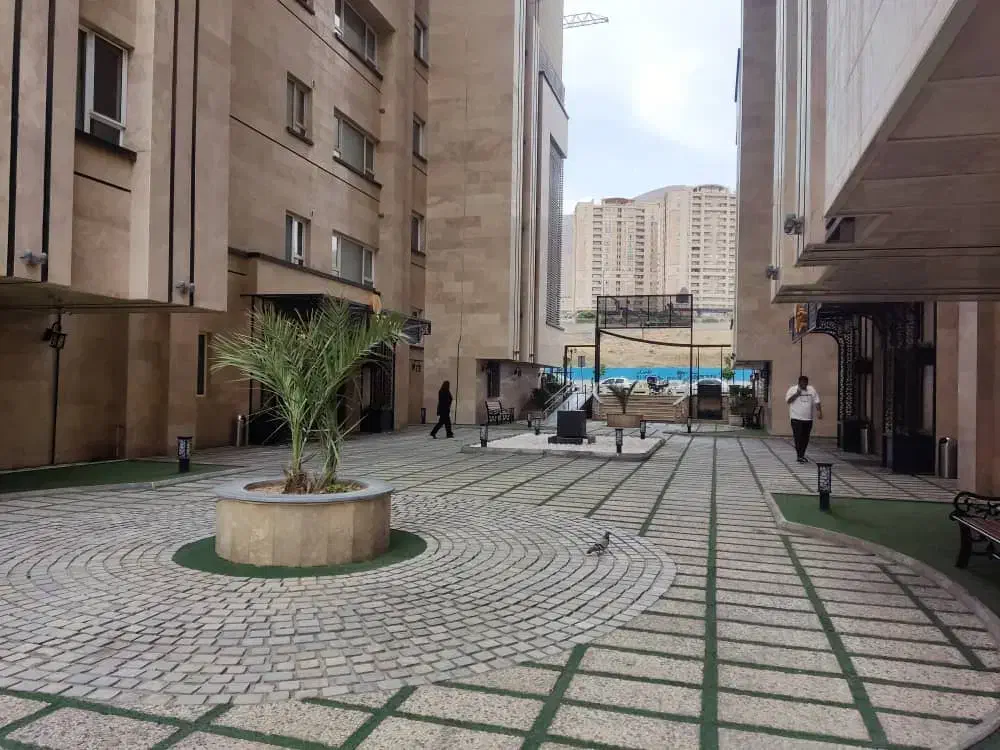 پیش فروش تریتیومvip طبقه بالا قیمت کاسبی فوری|پیش‌فروش املاک|تهران, هوانیروز|دیوار