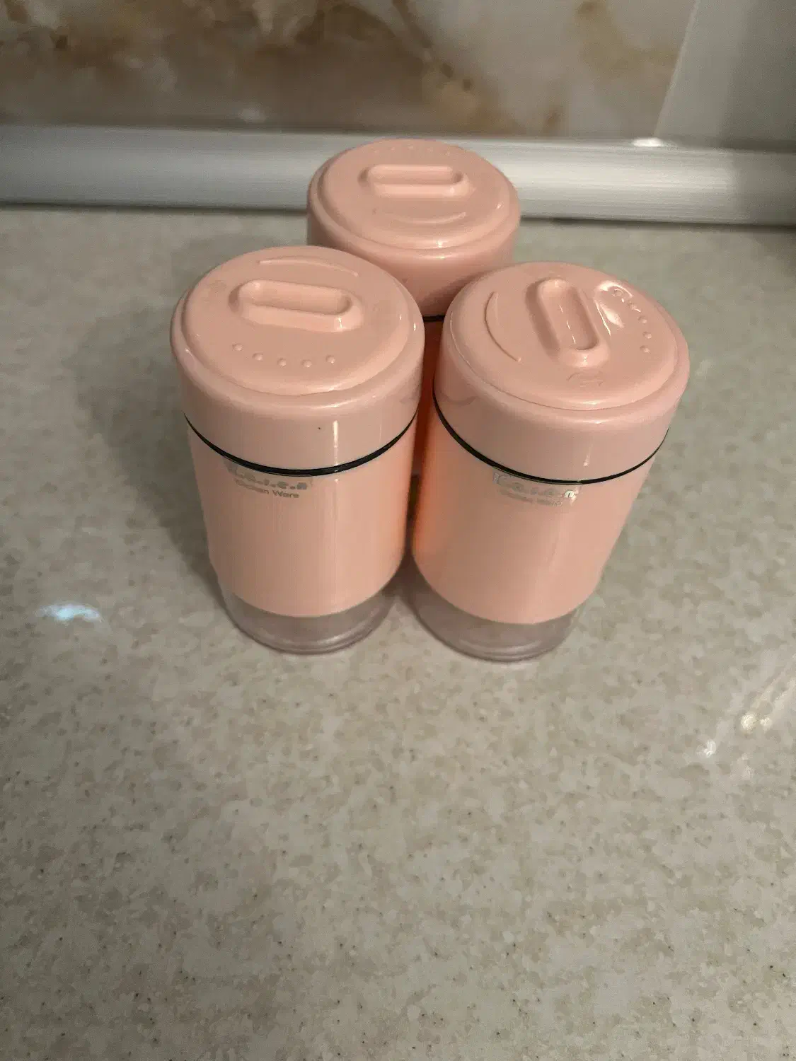 جای ادویه|ظروف نگهدارنده، پلاستیکی، یک‌بارمصرف|قم, زنبیل آباد|دیوار