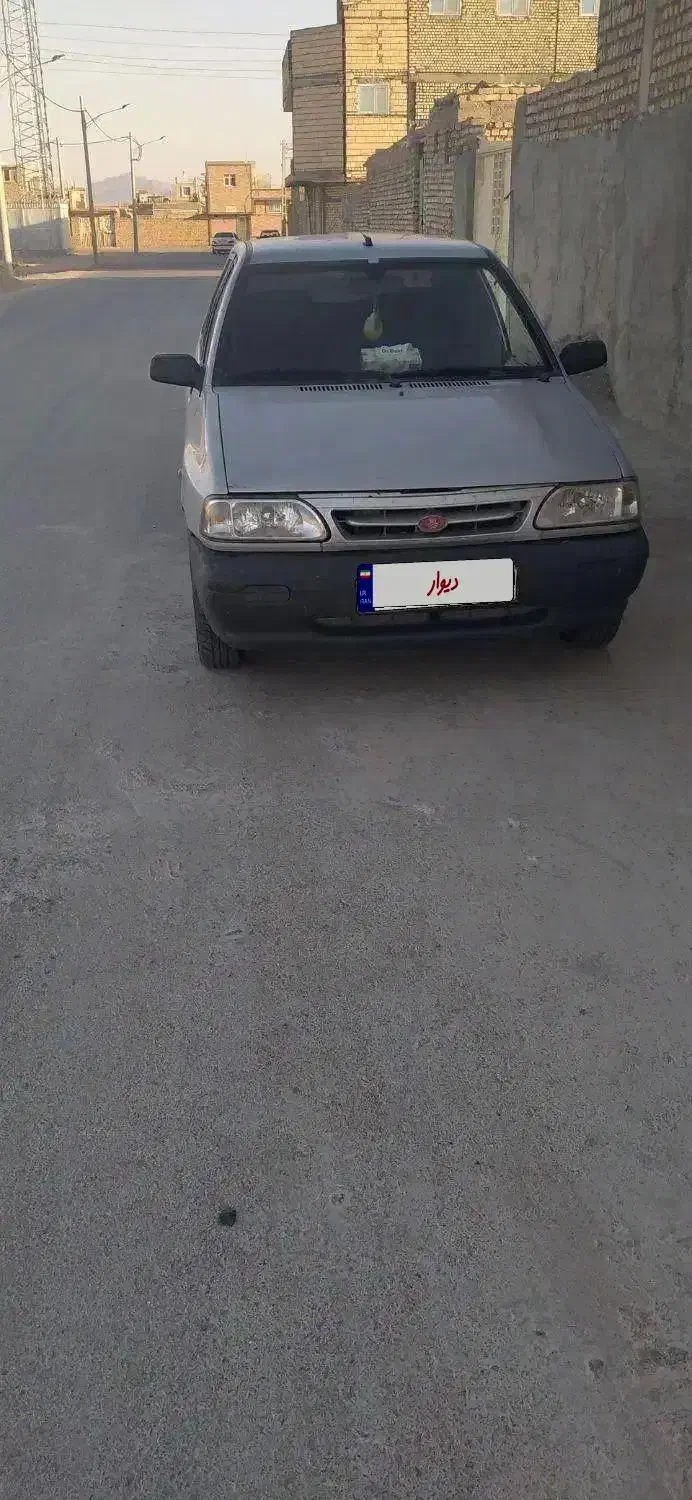پراید مدل ۹۰ نقرهای دوگانه دستی|خودرو سواری و وانت|جرقویه, |دیوار