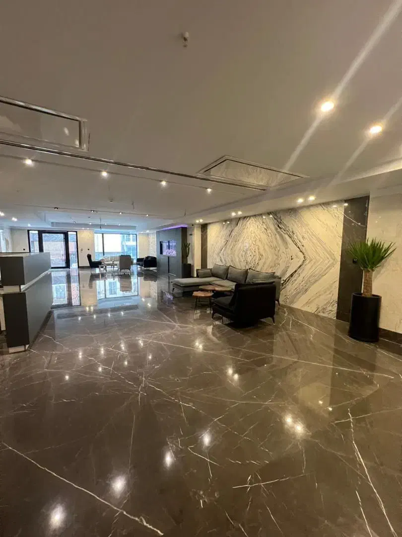 195متر نوساز/مشاعات هتلینگ/ویوی ابدی/سازه ای برند