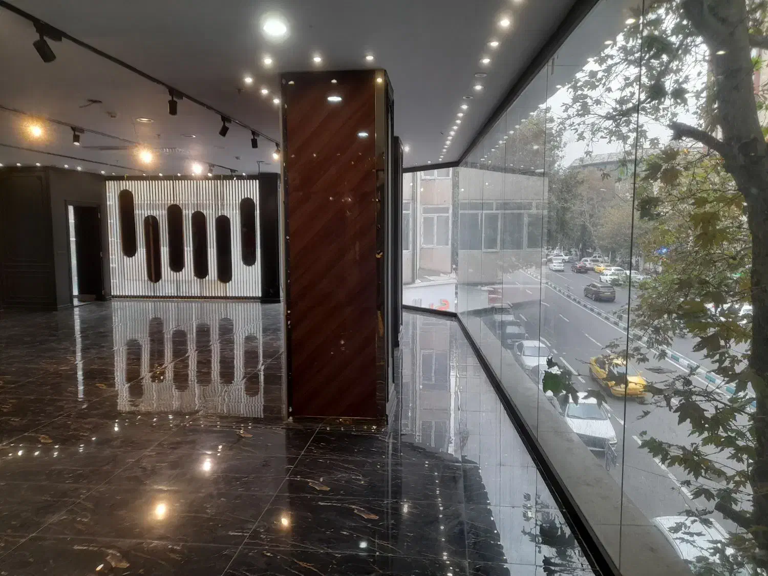 مغازه ۲۵۰ متری دولت|اجارهٔ مغازه و غرفه|تهران, اختیاریه|دیوار