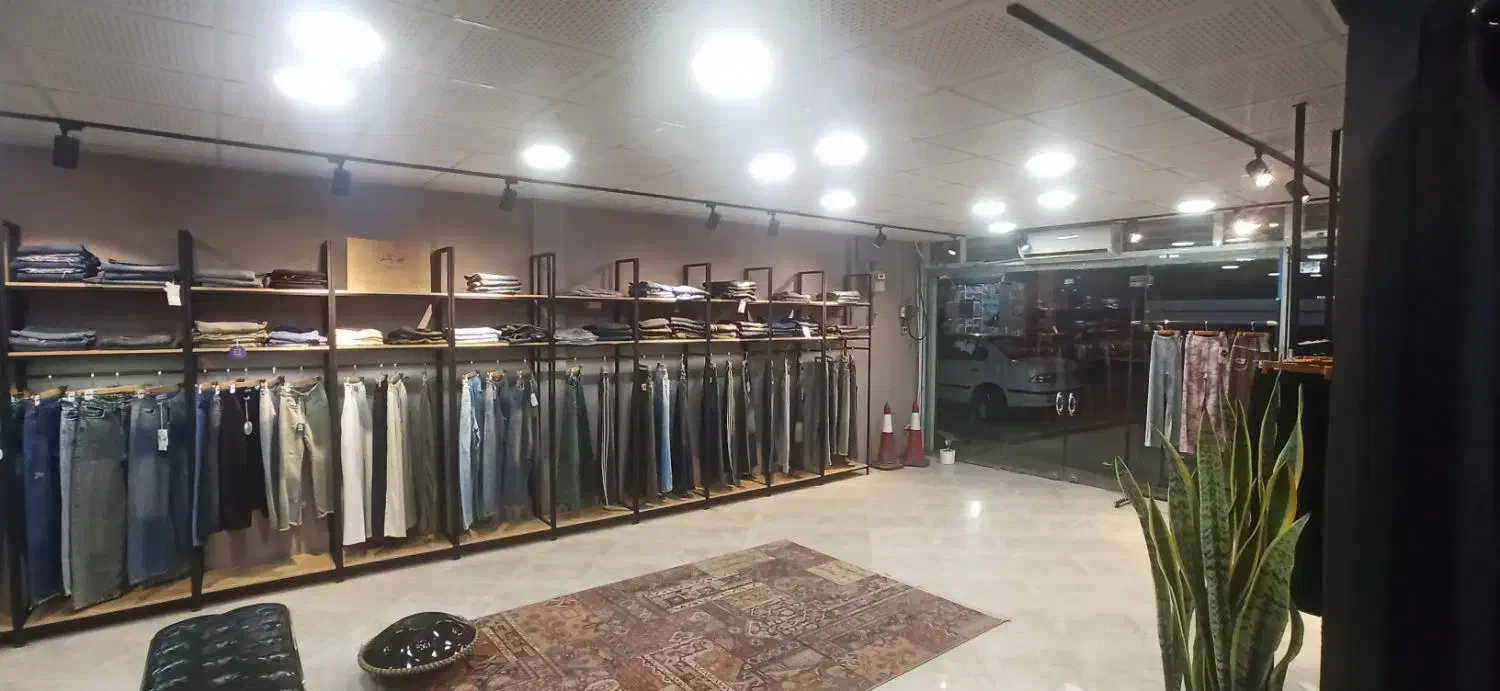 اجاره مغازه ۱۰۰ متری پارک کودک (خ ولایت)|اجارهٔ مغازه و غرفه|ایلام, |دیوار