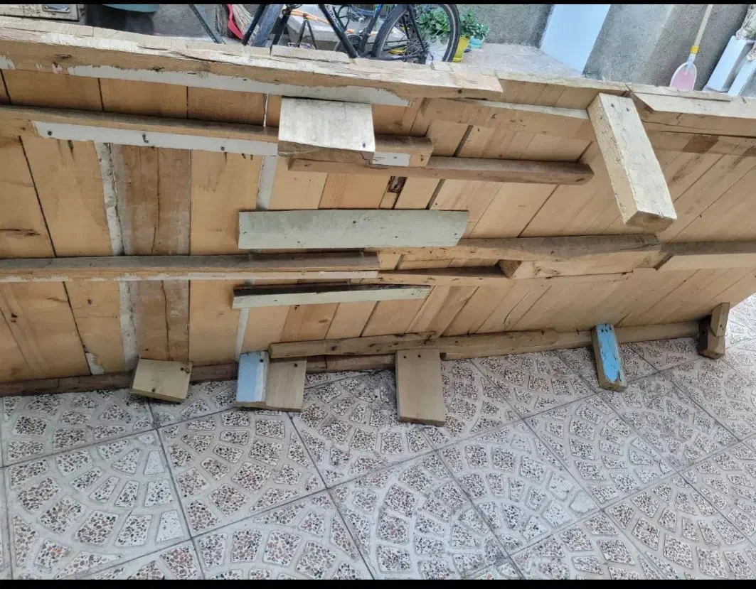 تخت|تخت و سرویس خواب|خوی, |دیوار