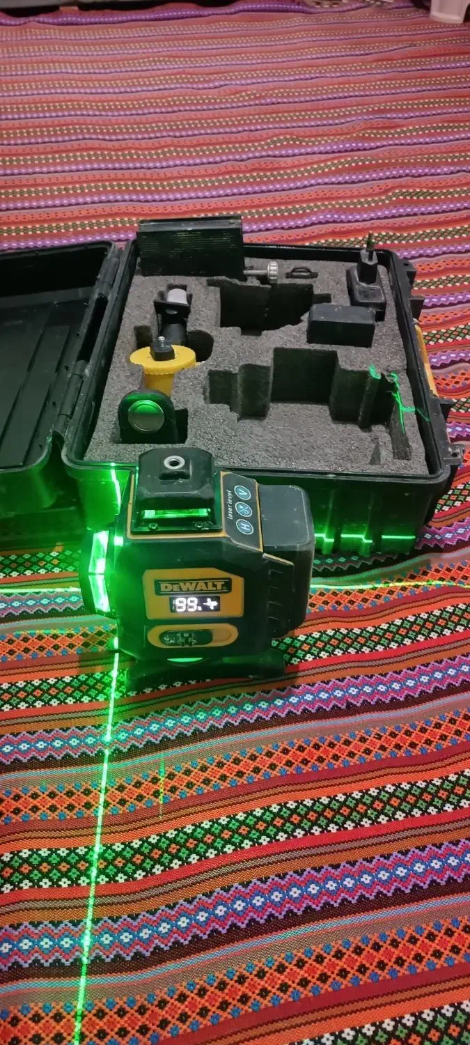 تراز لیزری دیوالت|مصالح و تجهیزات ساختمان|مشگین شهر, |دیوار