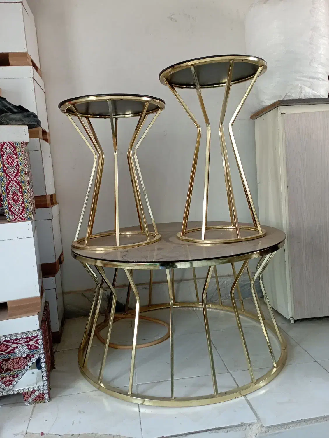 میز و عسلی|مبلمان خانگی و میز عسلی|سنندج, |دیوار