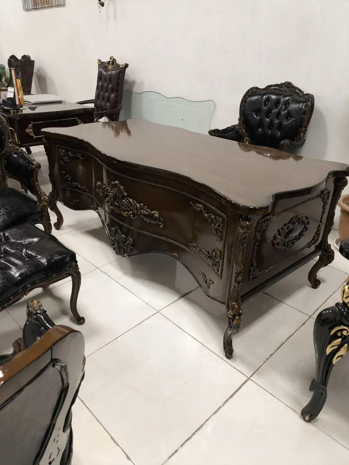 مبلمان اداری میز کلاسیک صندلی مدیریت|مبلمان اداری|چهاردانگه (تهران), |دیوار