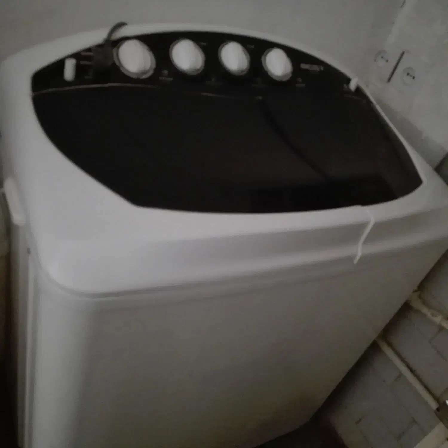 لباسشویی دوقلو ۳تومن خشک کن نیاز به تعمیر داره|ماشین لباسشویی و خشککن لباس|بهارستان, |دیوار