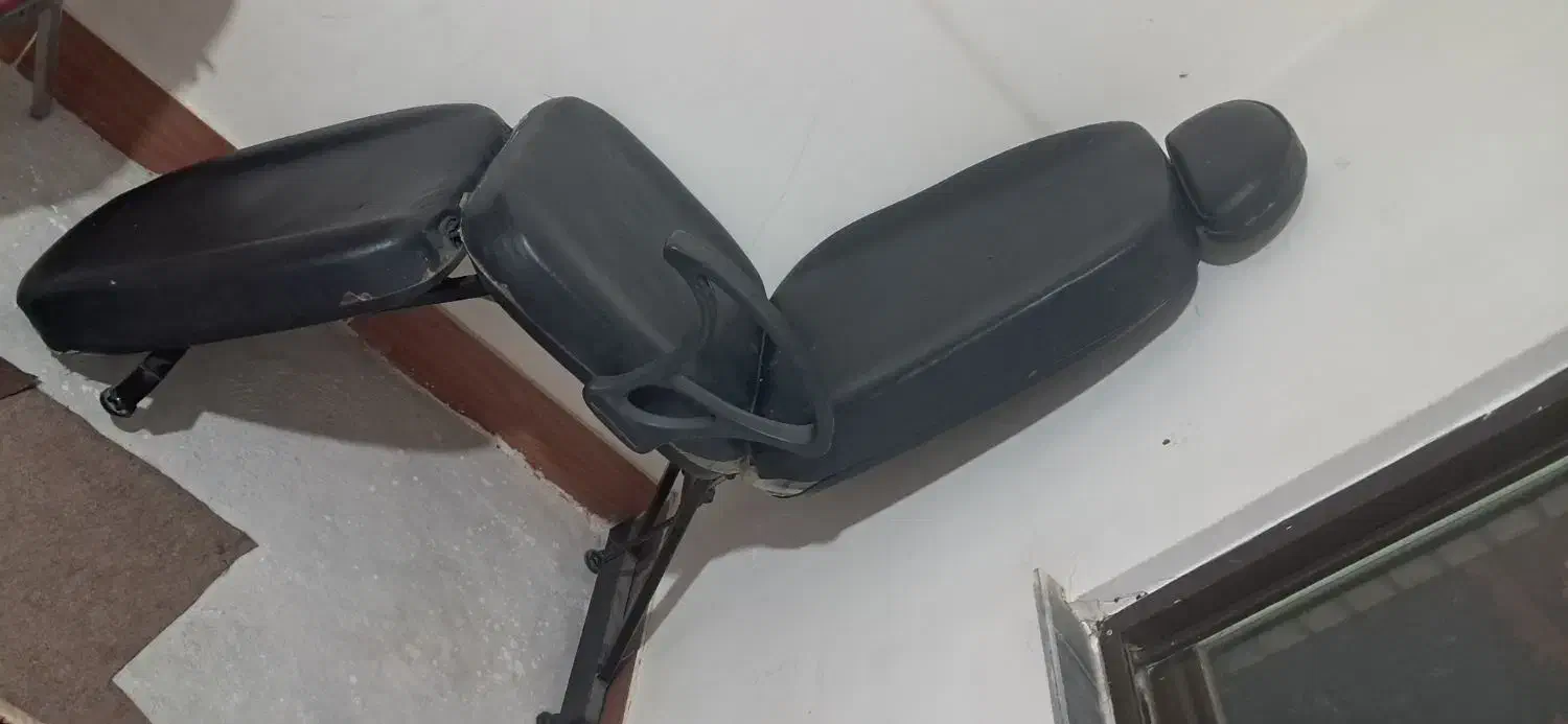 صندلی آرایشگاه زنانه|آرایشگاه و سالن‌های زیبایی|آزادشهر, |دیوار