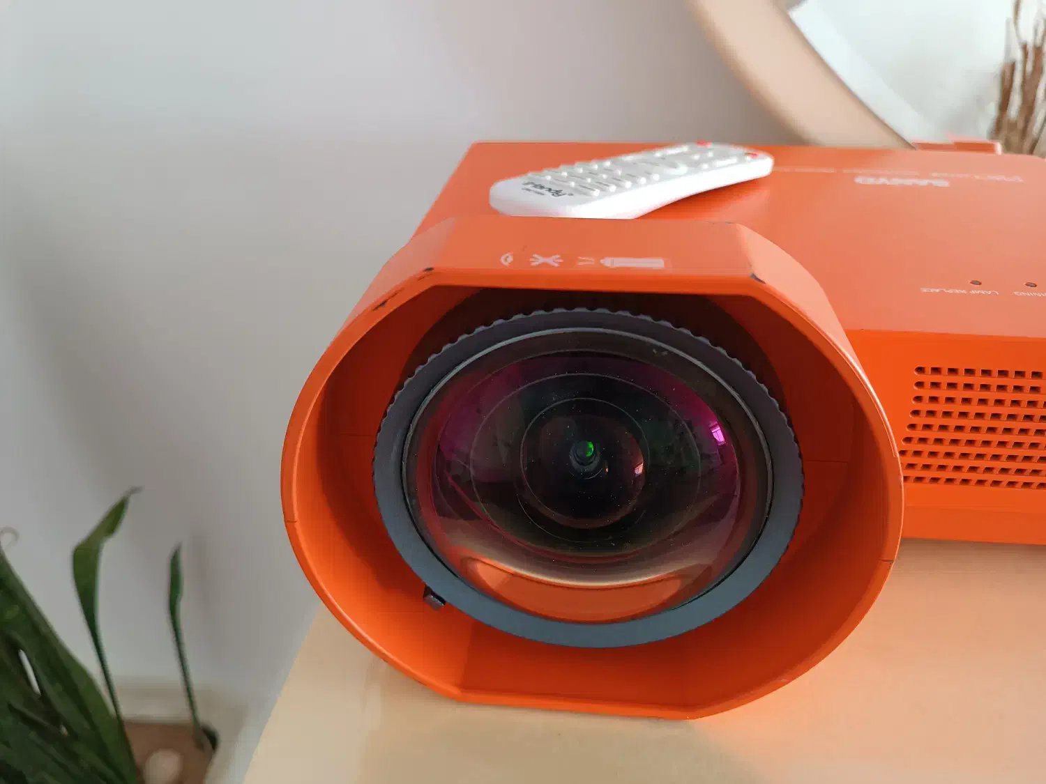 ویدیو پروژکتور|تلویزیون و پروژکتور|زنجان, |دیوار