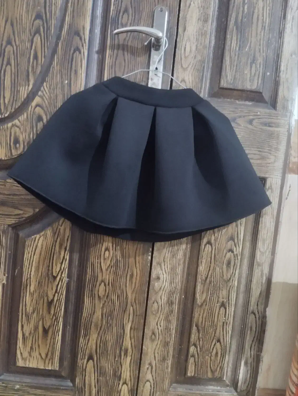 کراپ دامن|لباس|تربت جام, فاز ۱ فرهنگیان|دیوار