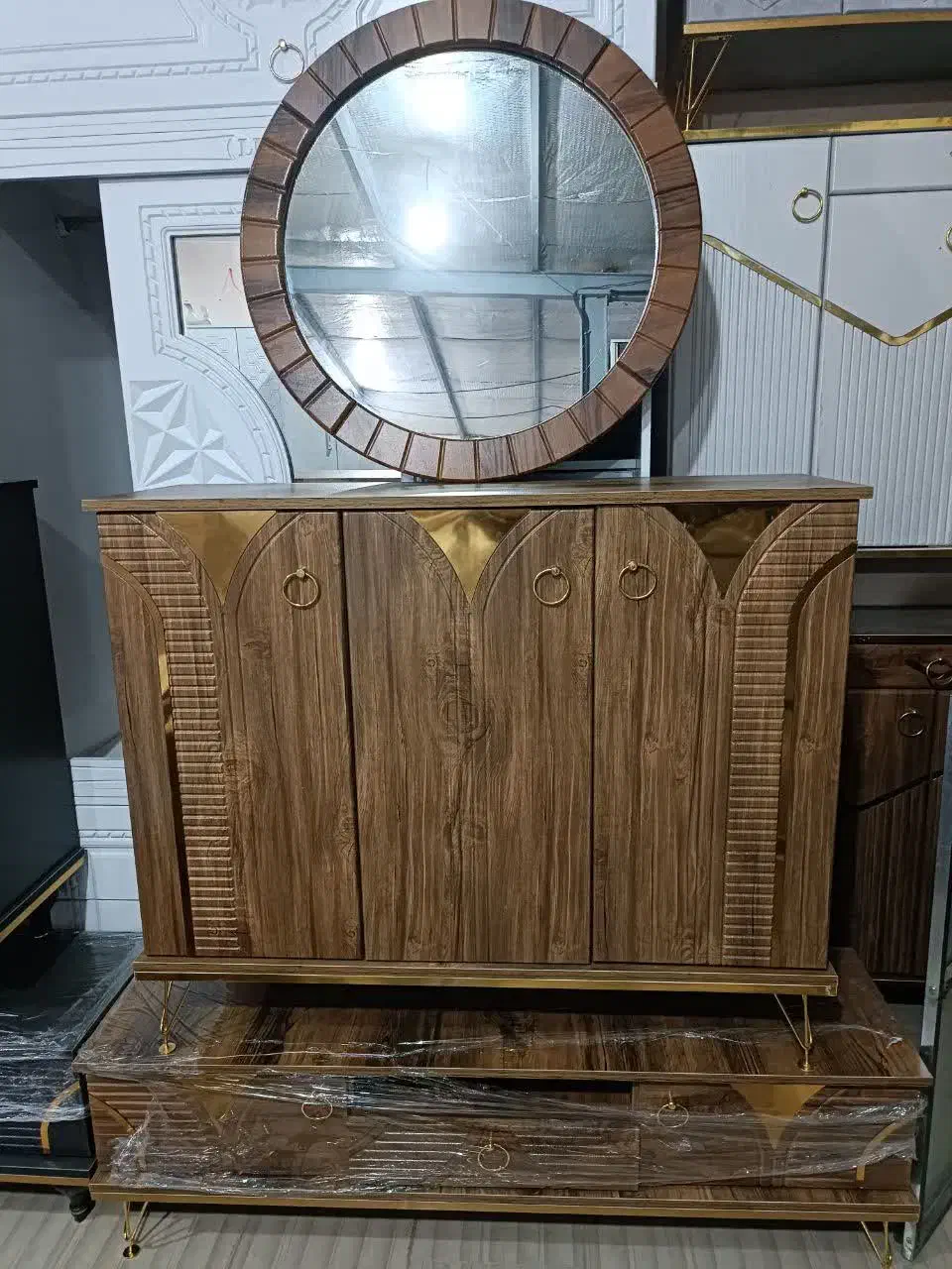 آینه کنسول کد۴۷،میز تلویزیون کد۴۵|بوفه، ویترین، کنسول|یزد, |دیوار