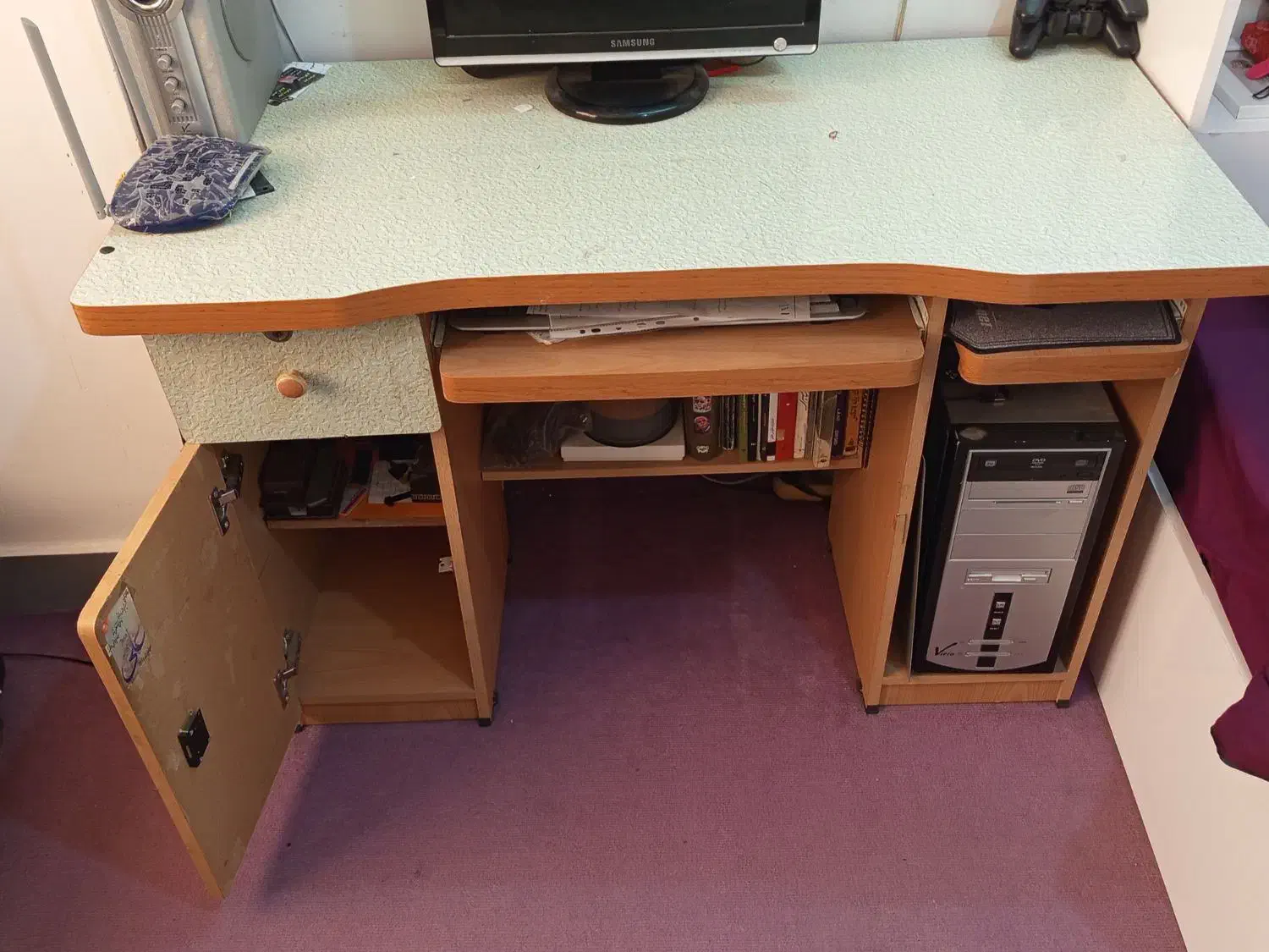 میز کامپیوتر|میز تحریر و کامپیوتر|ساوه, |دیوار