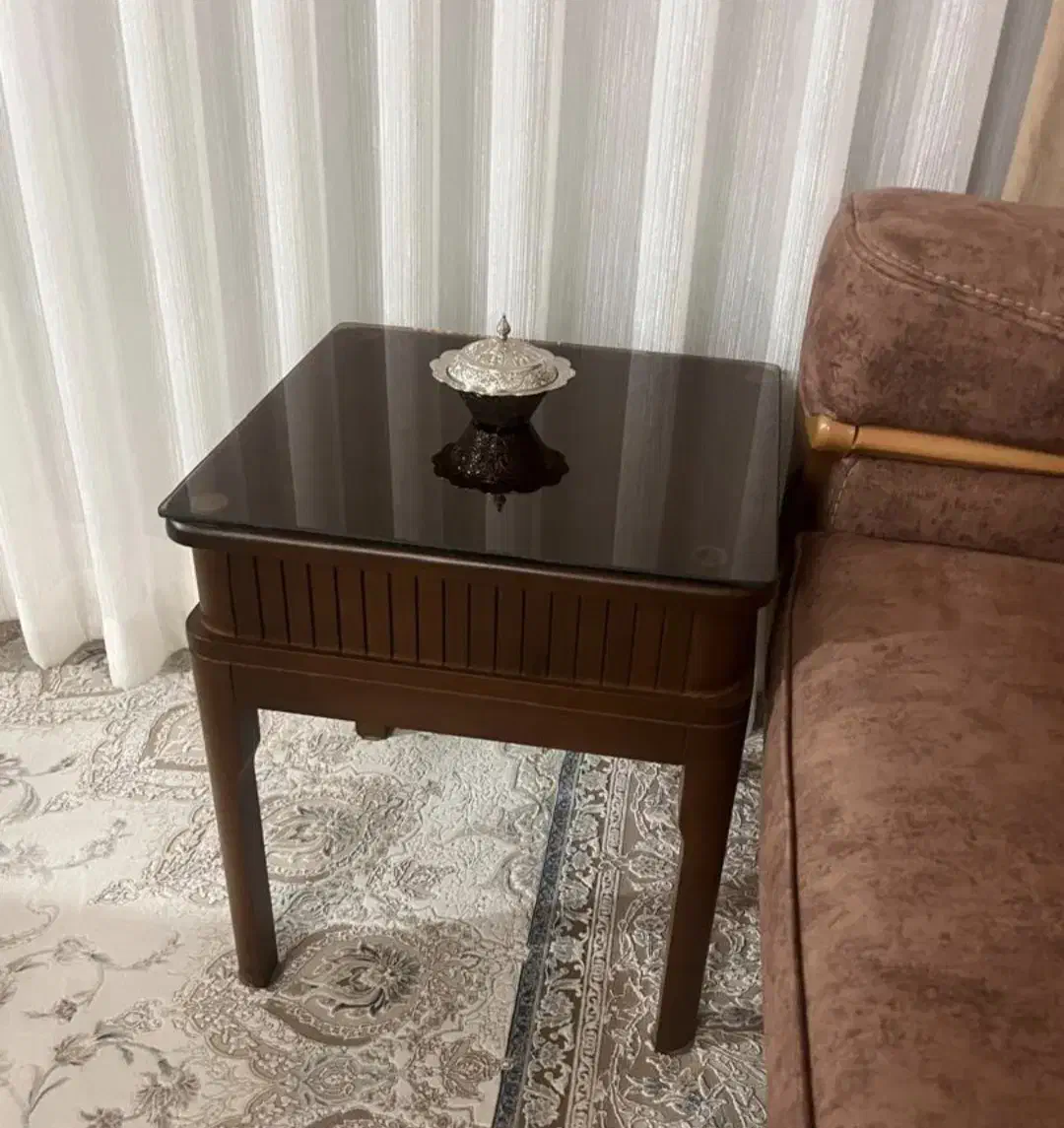 جلومبلی|مبلمان خانگی و میز عسلی|کرج, شهرک بهداری|دیوار