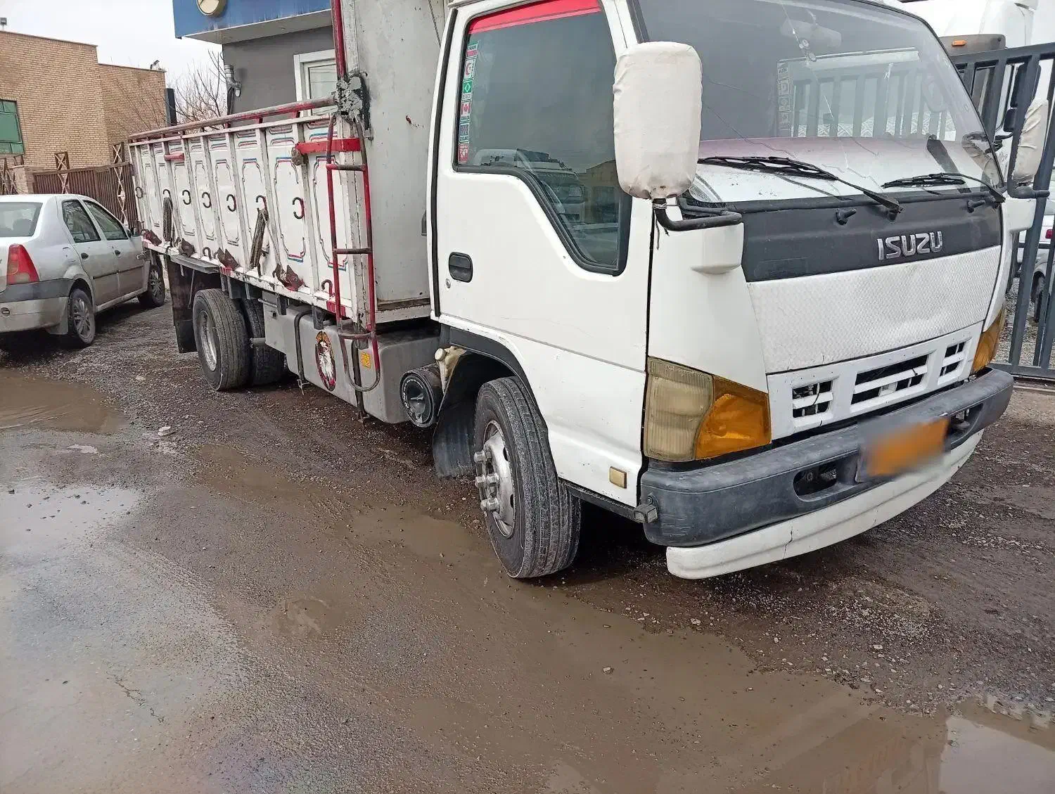 ایسوزو ۶ تن|خودرو سنگین|اسلام‌شهر, ملک‌آباد|دیوار