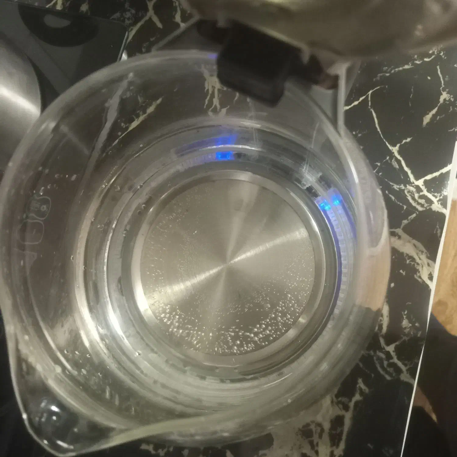 کتری برقی پیرکس|سماور، چایساز، قهوهساز|قم, نخودی|دیوار