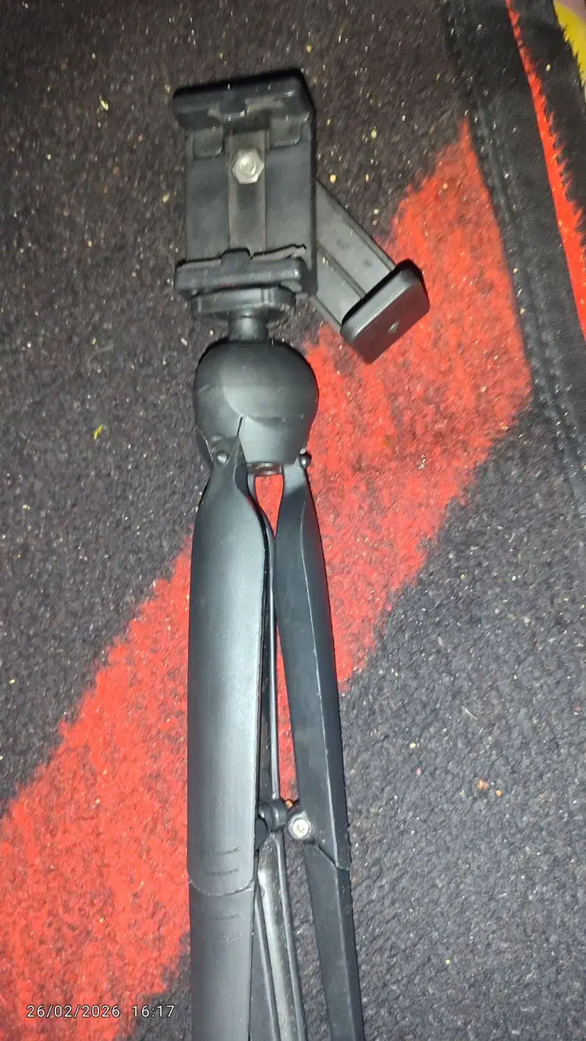 پایه گوشی|لوازم جانبی موبایل و تبلت|چناران, |دیوار