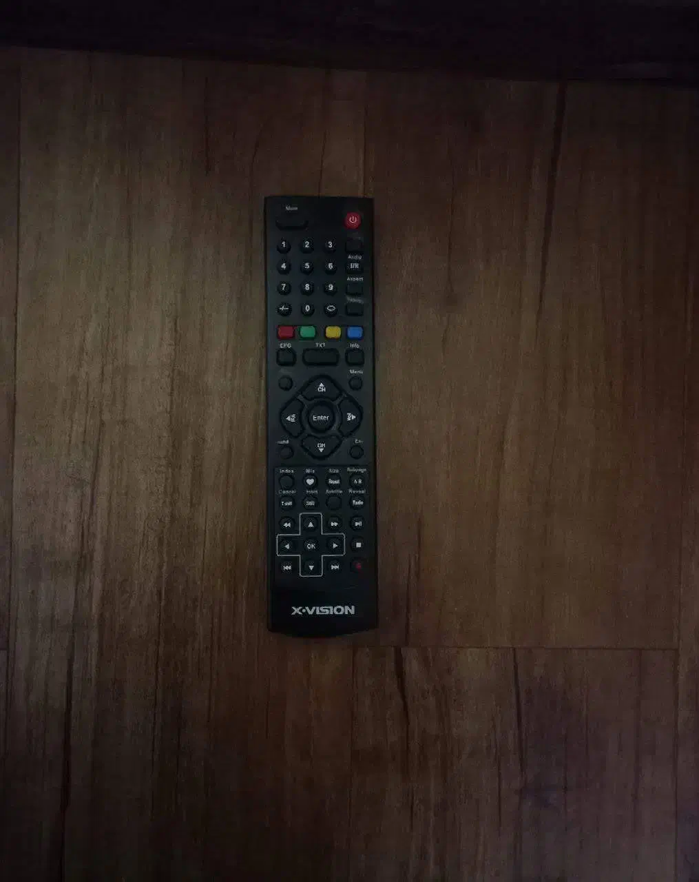 مانیتور - تلویزیون ایکس ویژن سایز 22 اینچ|تلویزیون و پروژکتور|شیراز, قصرالدشت|دیوار