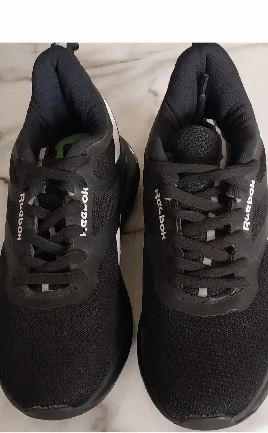 کتونی سایز۳۷به۳۸هم میخوره|کیف، کفش، کمربند|رباط‌کریم, رباط‌کریم|دیوار