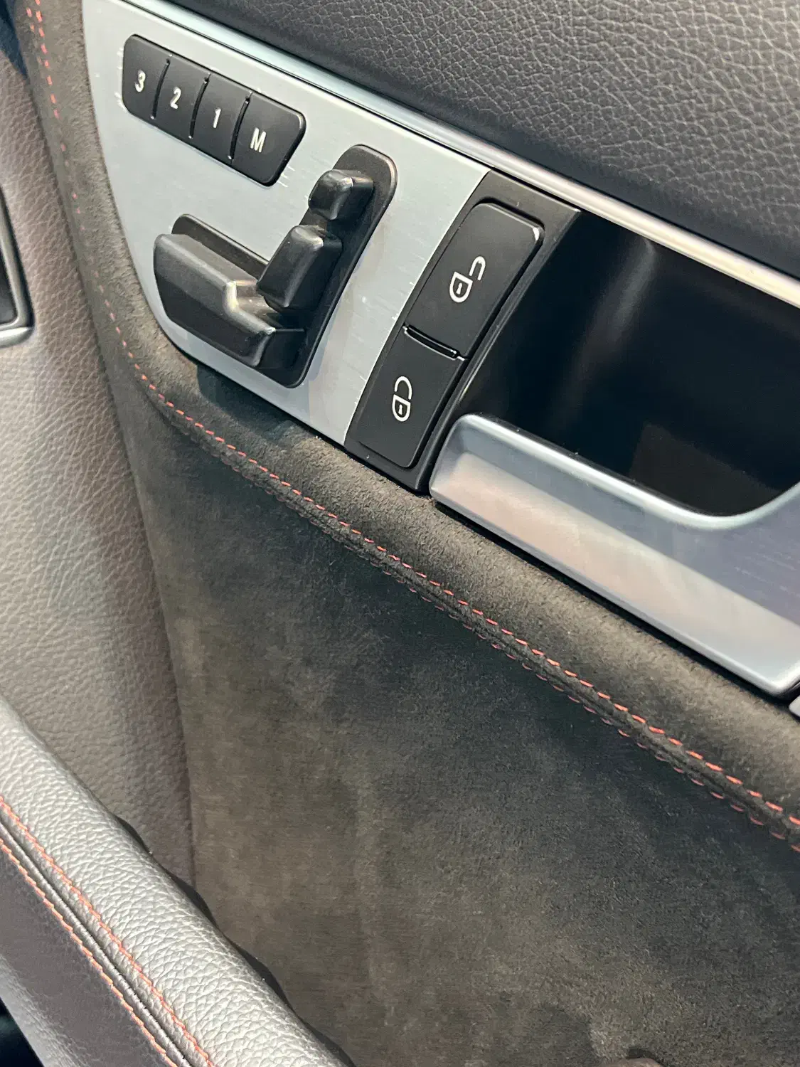 تمیزترین +c200 2014 AMG|خودرو سواری و وانت|تهران, توحید|دیوار