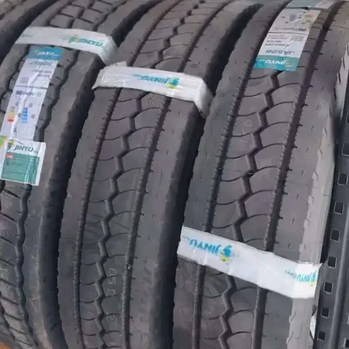 لاستیک جینیو ۱۲/۲۴|قطعات یدکی و لوازم جانبی|آباده, |دیوار