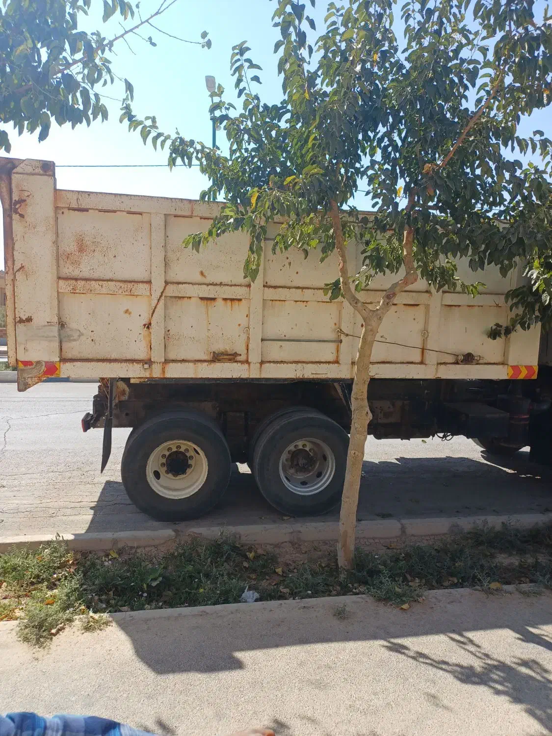 کمپرس(حوض)تی ۳۰۰ با جک و کلاف|قطعات یدکی و لوازم جانبی|حبیب آباد, |دیوار