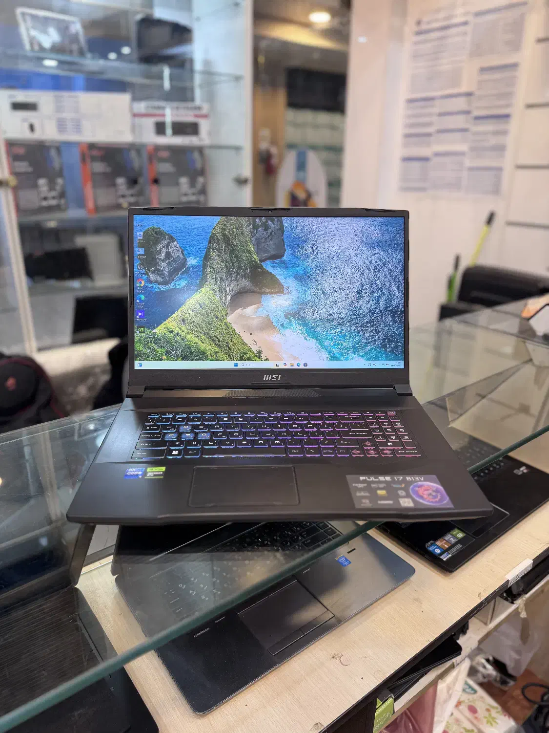 لپ تاپ MSI Pulse 17 / Core i9 13900H / RTX 4060|رایانه همراه|تهران, شهرک صدرا|دیوار