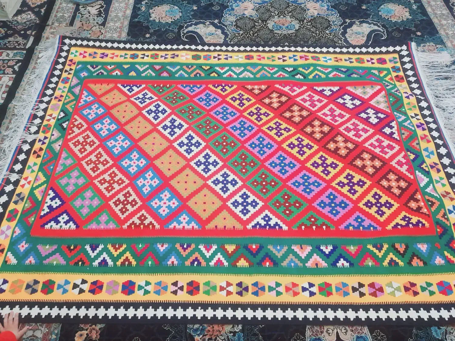 گلیم کاموا|گلیم، جاجیم، گبه|فیروزآباد (فارس), |دیوار