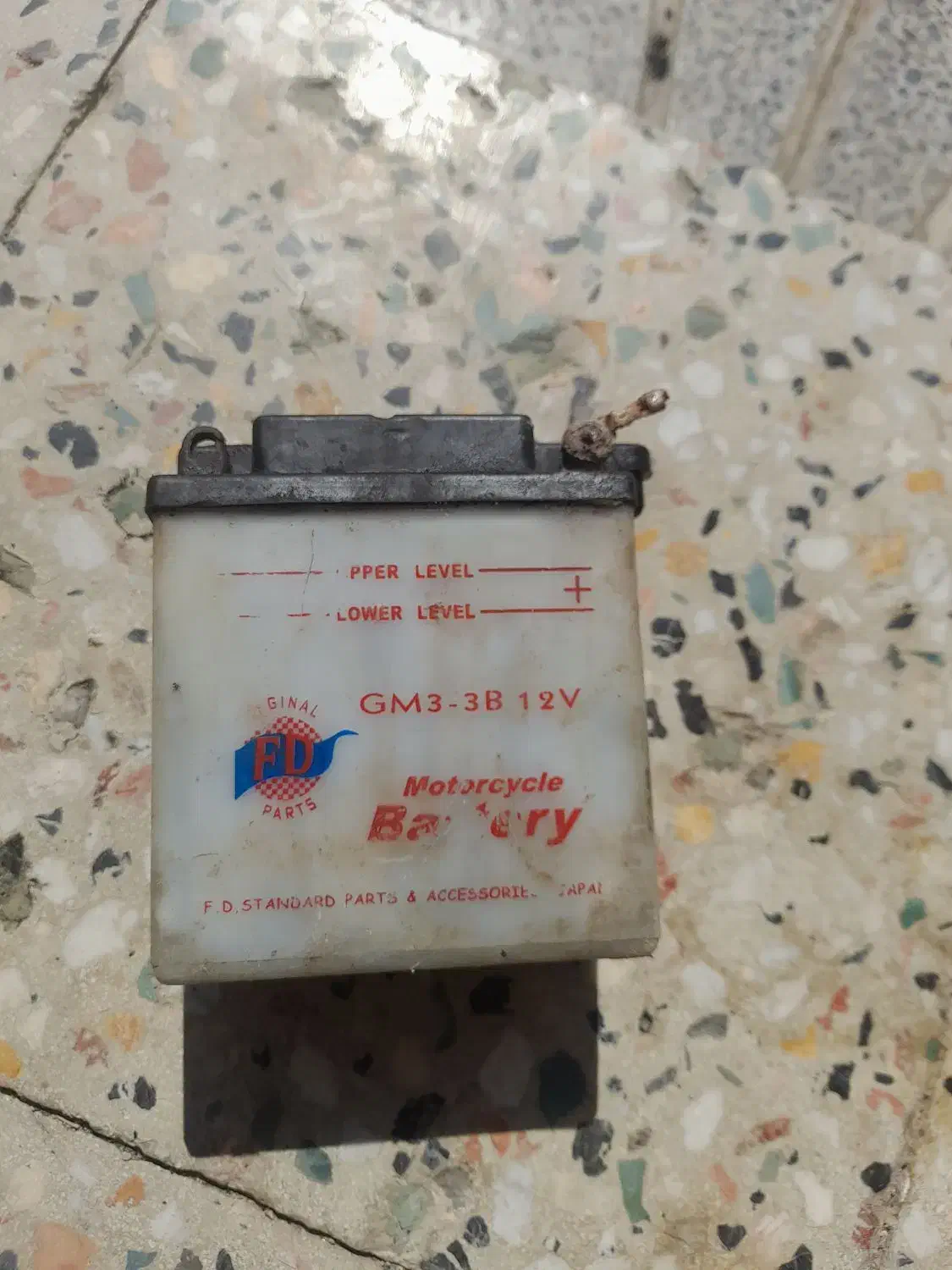 تعدادی وسایل موتور از جمله گیبرکس|قطعات یدکی و لوازم جانبی|شهرکرد, |دیوار