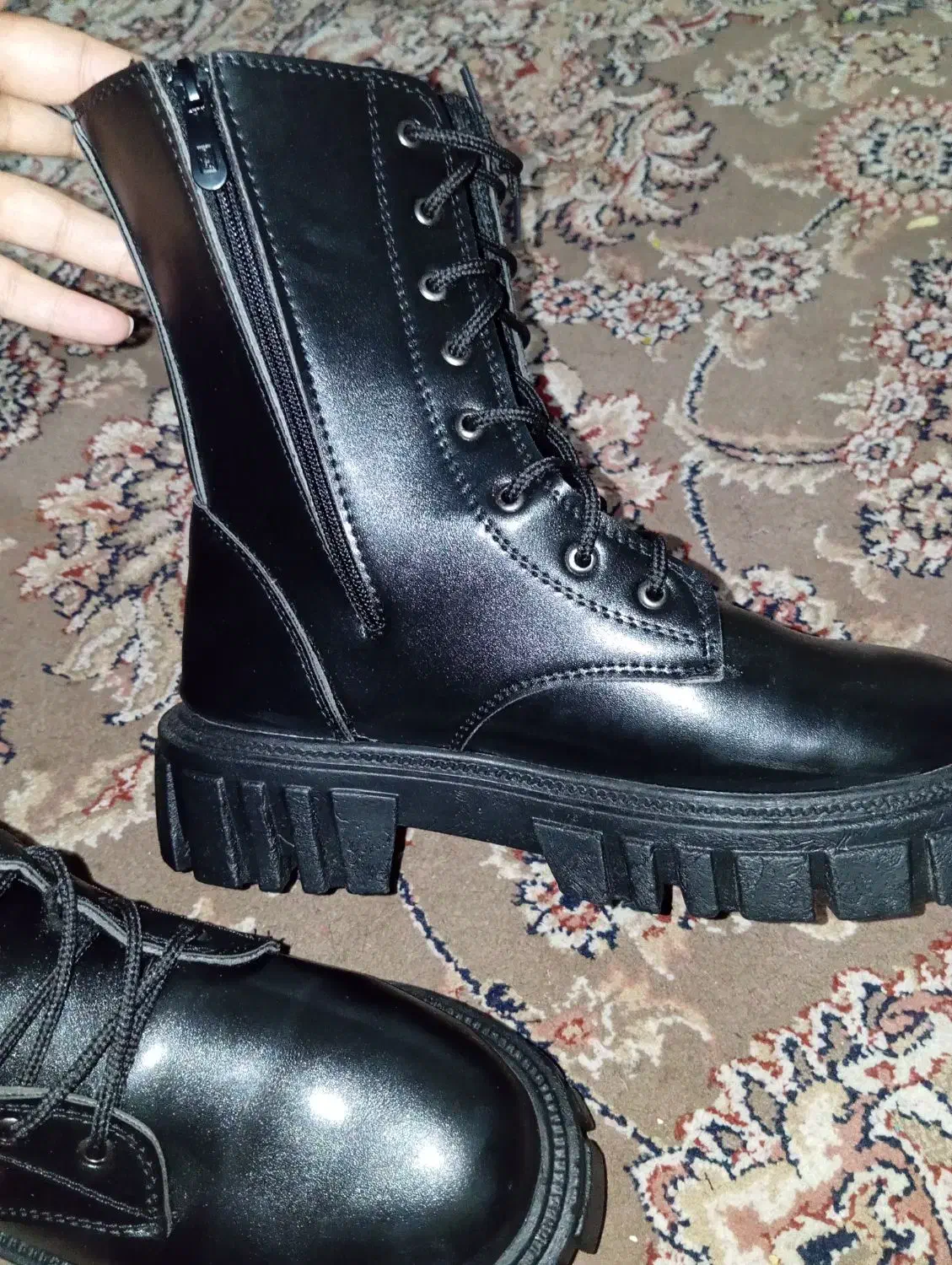 بوت چرم|کیف، کفش، کمربند|مسجد سلیمان, |دیوار