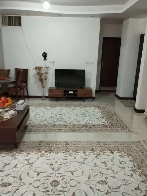 مادر * دختر * کنار هم|فروش آپارتمان|قم, زنبیل آباد|دیوار