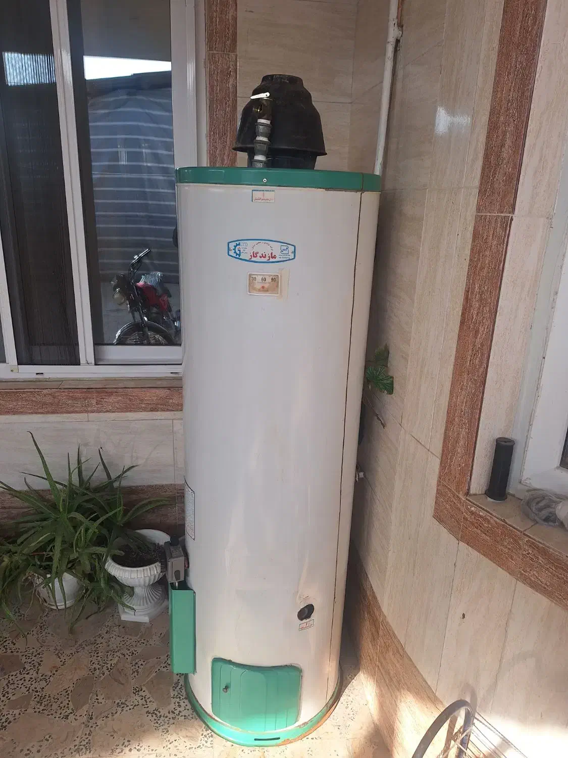 ابگرمکن ایستاده سالم|آبگرمکن، پکیج، شوفاژ|فرح آباد, |دیوار