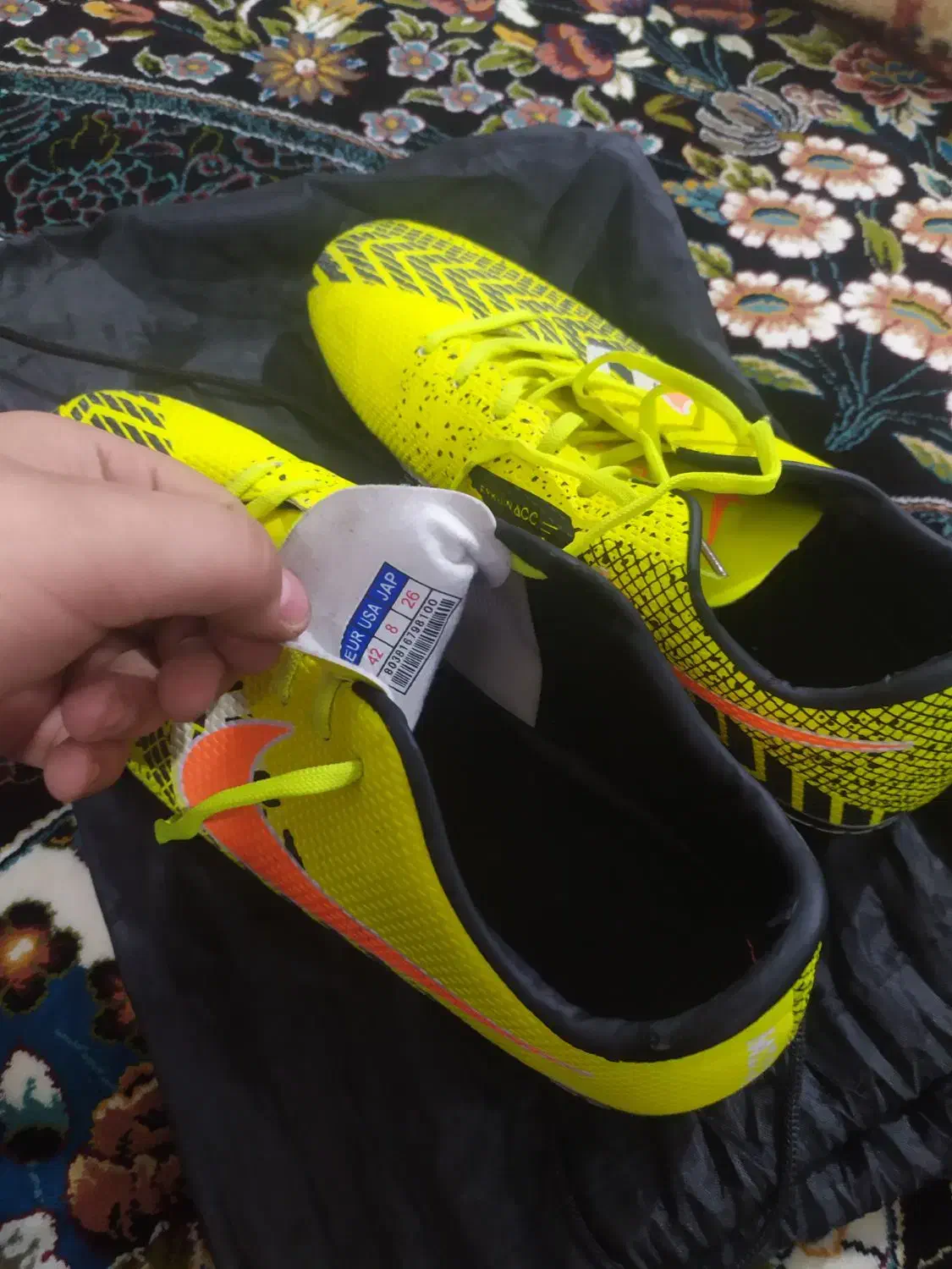 کفش ورزشی استوکدار سایز ۴۲|کیف، کفش، کمربند|خرم‌آباد, |دیوار