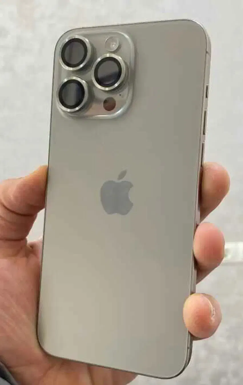 آیفون ۱۵ پرومکس۲۵۶گیگ zaa تیتانیوم|موبایل|تهران, مهران (سیدخندان)|دیوار