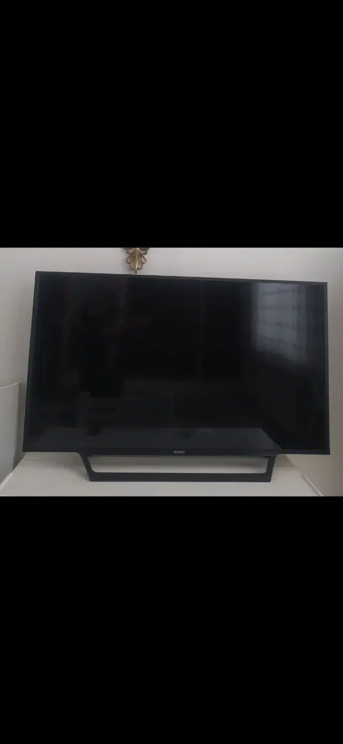 تلویزیون سونی 48|تلویزیون و پروژکتور|مهاجران, |دیوار