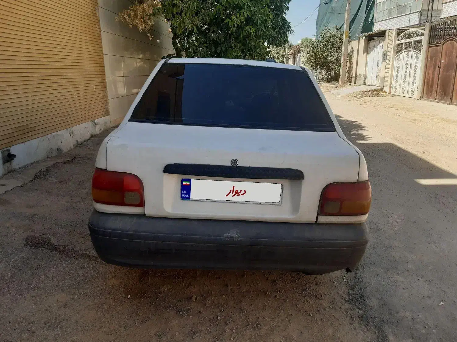 با سلام.فروش پراید مدل ۸۲ کاربراتوری|خودرو سواری و وانت|فسا, |دیوار