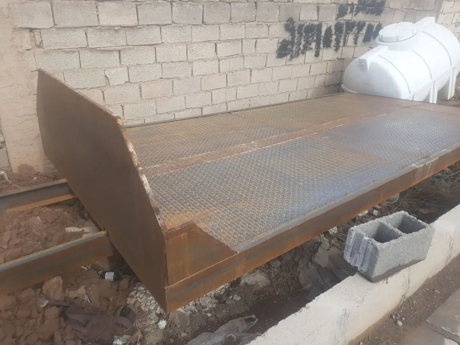 کف ۲۲۰ در ۴۲۰|خودرو سنگین|زرندیه, |دیوار