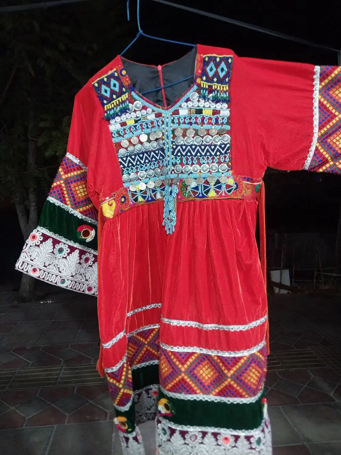 لباس محلی|لباس|قرچک, مهدیه|دیوار