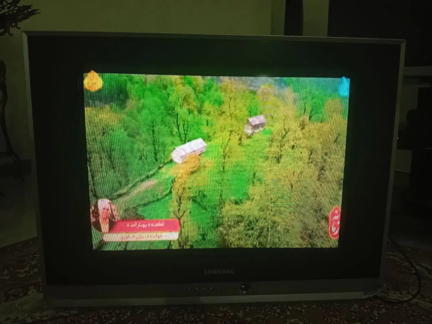 تلویزیون ۲۹ اینچ|تلویزیون و پروژکتور|بندر انزلی, نوغان|دیوار