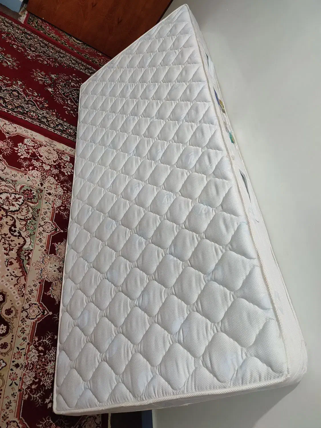 تُشک رویال|تشک تختخواب|اهواز, کمپلو جنوبی|دیوار