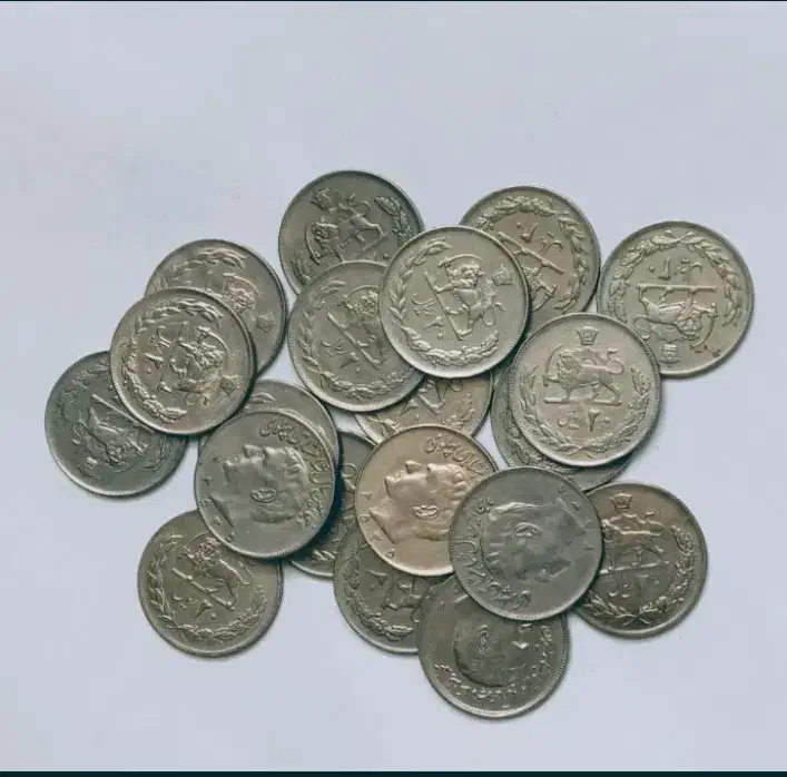 110 سکه ...|کلکسیون سکه، تمبر، اسکناس|بابل, |دیوار