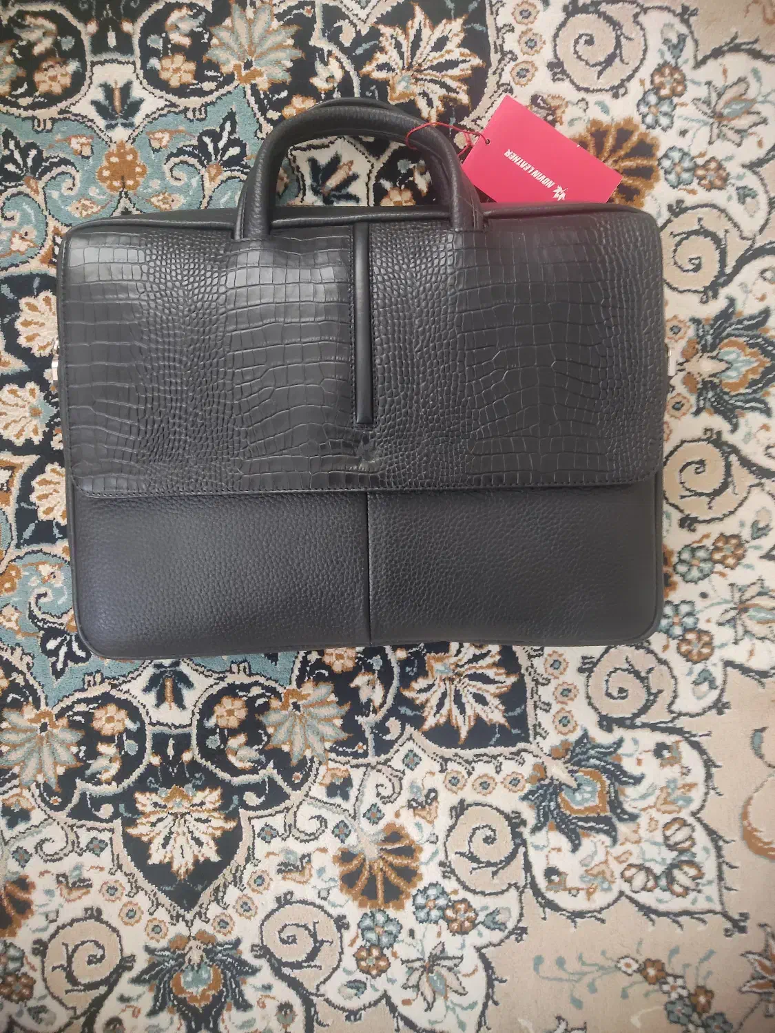 کیف اداری نوین چرم|کیف، کفش، کمربند|پرند, فاز ۳|دیوار