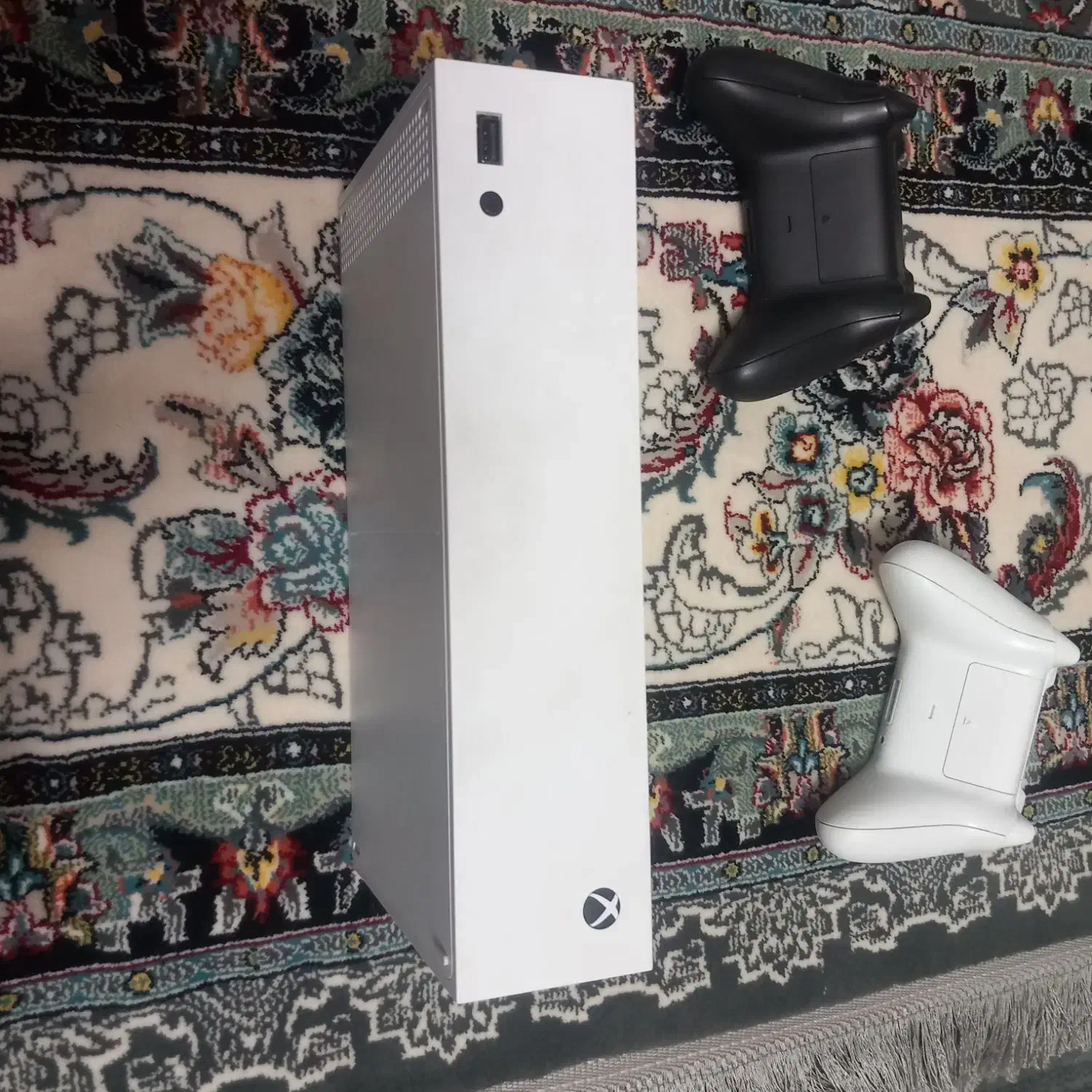 ایکس باکس فروشی|کنسول، بازی ویدئویی و آنلاین|آباده, |دیوار