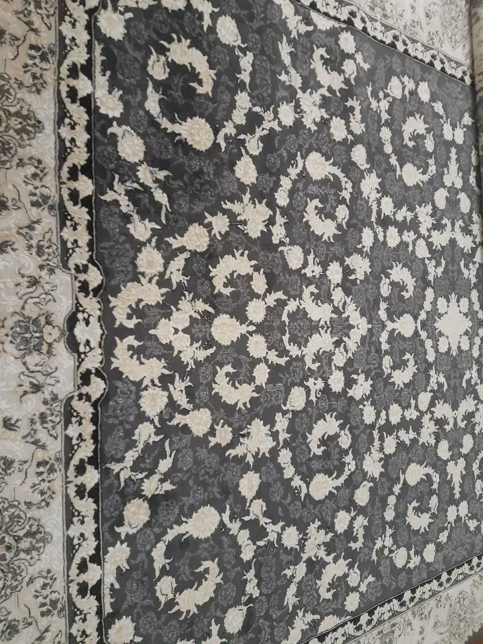 ۱ فرش دوازده متری۷۰۰ شانه تراکم ۲۲۵۰نوعه اکبند|فرش|پاکدشت, پاکدشت (مامازند)|دیوار