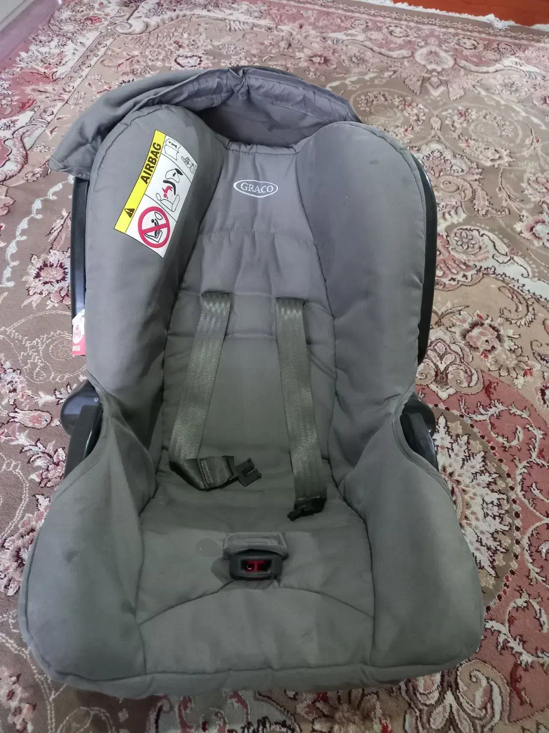 کریر|کالسکه و لوازم جانبی|مشکیندشت, |دیوار