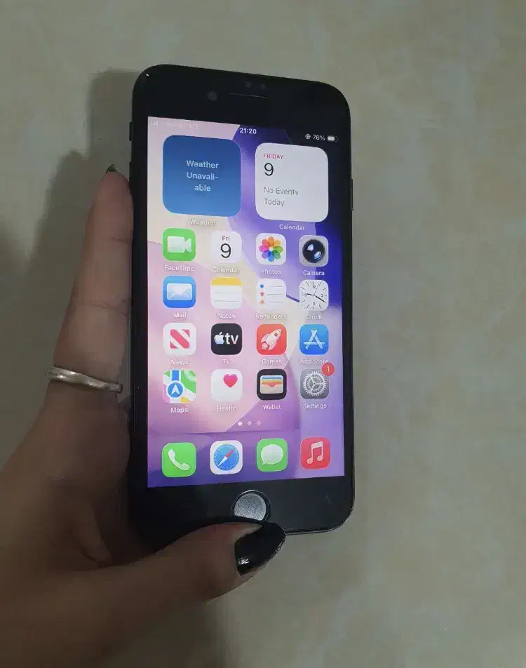 آیفون se 2020|موبایل|پرند, فاز ۶|دیوار