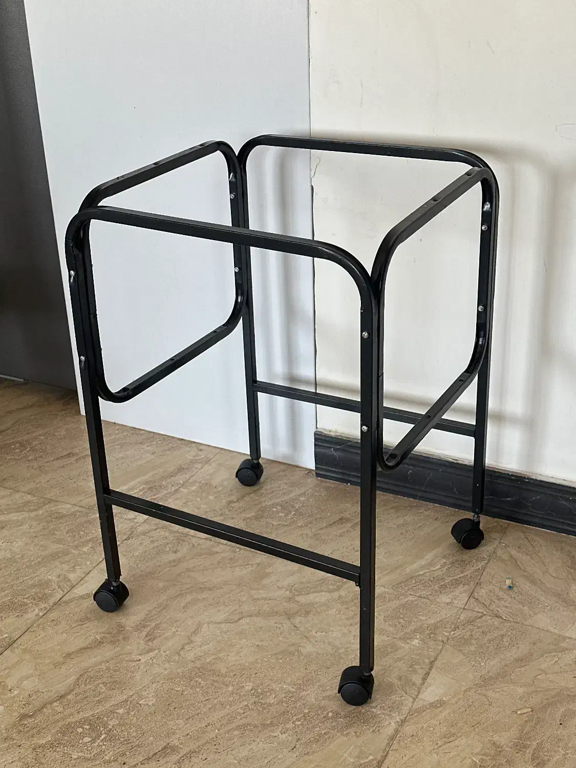 چهارپایه چرخ دار قفس پرنده ۱۰۳۳|لوازم جانبی حیوانات|تنکابن, |دیوار